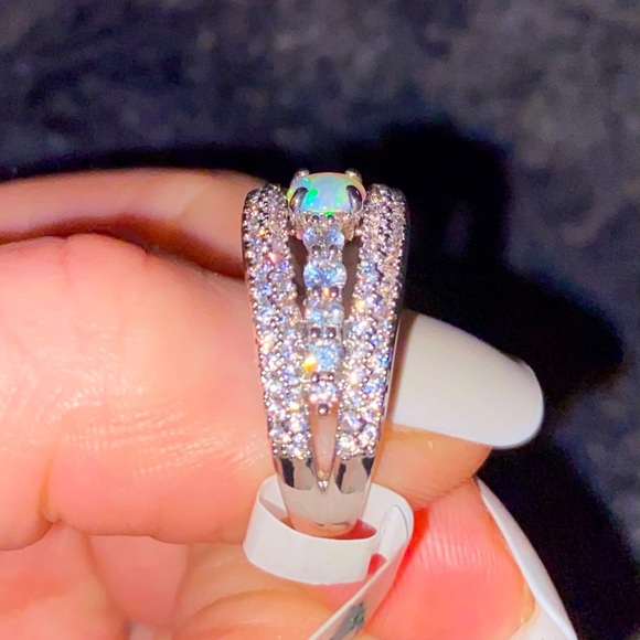 🔥 White fire opal ring 🔥 - Picture 3 of 6